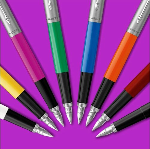 Перьевая ручка Parker Jotter, цвет ORIGINALS BLUE CT, цвет чернил синий/черный, толщина линии M, В БЛИСТЕРЕ