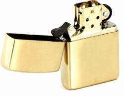 Зажигалка ZIPPO Armor™ с покрытием Brushed Brass, латунь/сталь, золотистая, матовая, 38x13x57 мм