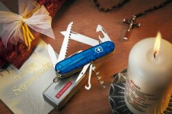 Офицерский нож Victorinox Huntsman 91, прозрачный синий