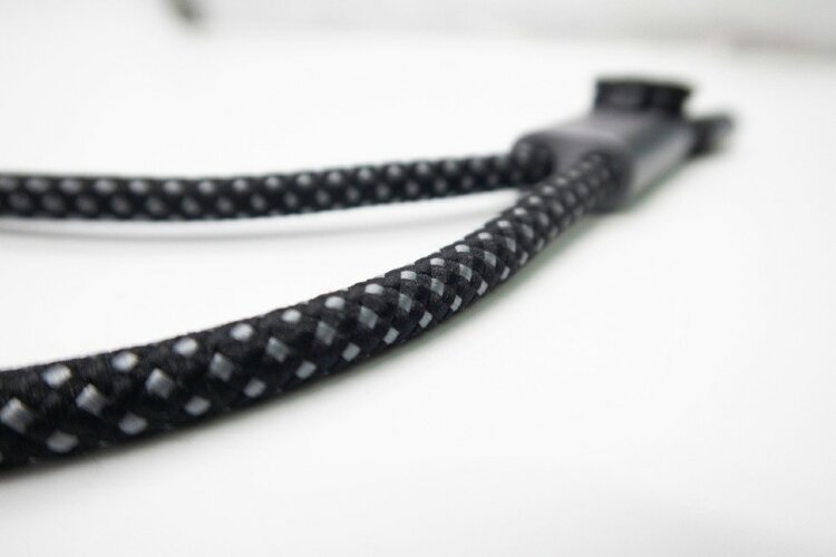 Ремешок-держатель для телефона с зарядным кабелем USB-C - USB-C Lany Wristband Charge Eco, серый
